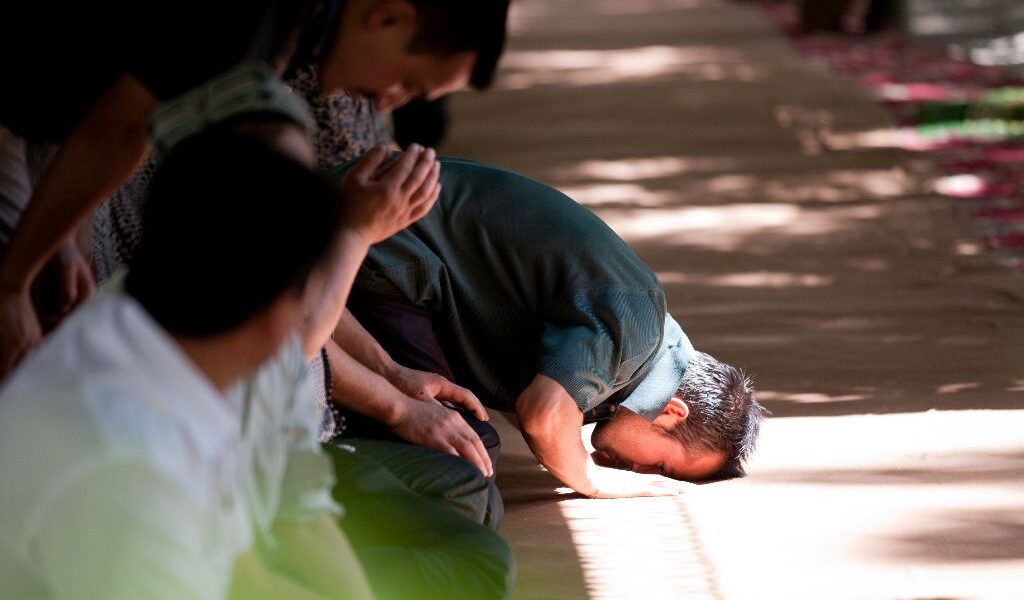 ھەقىقىي ئىبادەت نېمە